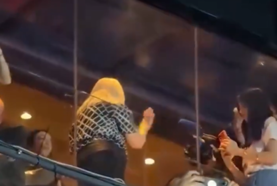 شهود-عيان-يكشفون-تطورات-حادثة-صراخ-سارة-زوجة-نتنياهو-عليه.png