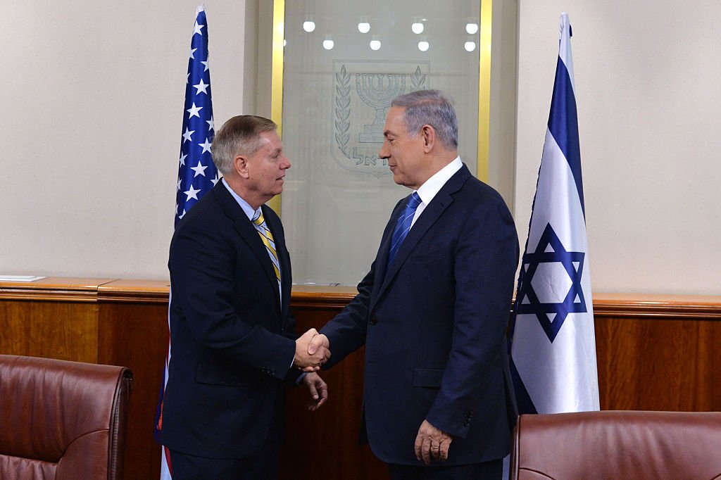 لقطات-مسربة-تكشف-تآمر-غراهام-ونتنياهو-لعرقلة-المحكمة-الجنائية-الدولية.jpg