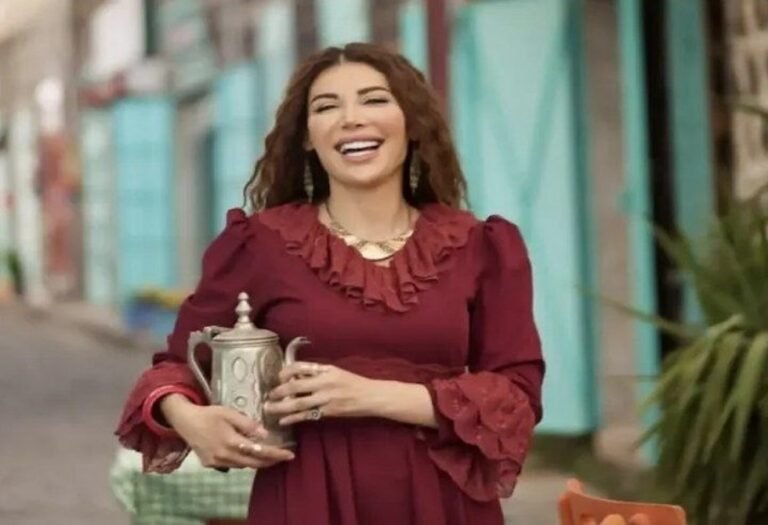 من-معرة-صيدنايا-إلى-قرية-السودا-خارج-التغطية-ينسج-حكاية.jpg