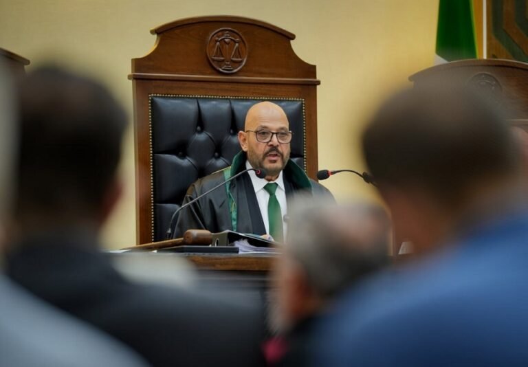 أحكام-الإعدام-بحق-بشار-الأسد-وعاطف-نجيب-تشعل-الاحتفالات-في.jpg
