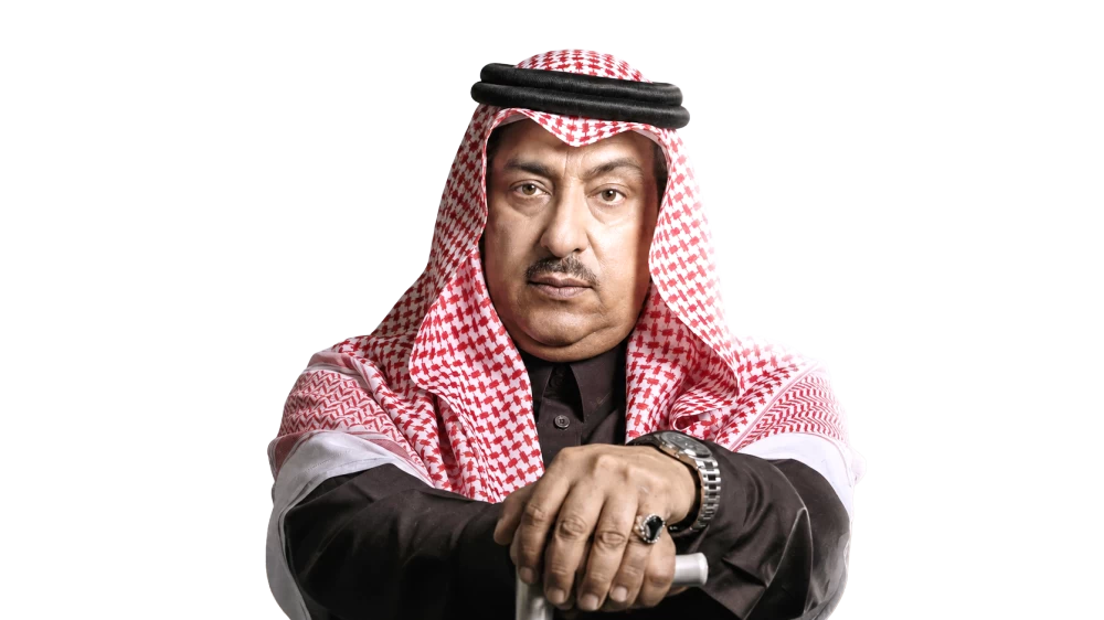 أحمر-ولا-أبيض-هل-قتل-العيسى-الكوميديا-متسلحاً-بالجريمة.webp.webp