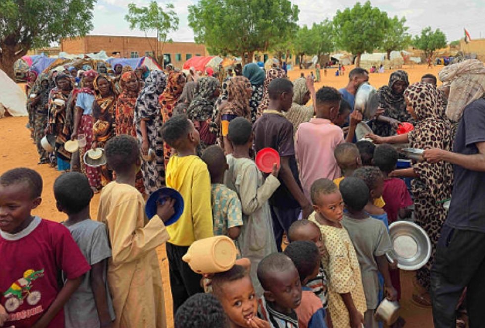 الإمارات-قدمت-مساعدات-للسودان-بقيمة-تجاوزت-800-مليون-دولار.jpg