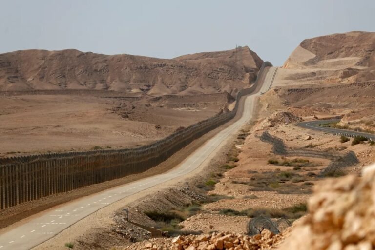 الجيش-الإسرائيلي-اعتراض-مسيرة-محملة-بالأسلحة-قادمة-من-مصر-إلى.jpg