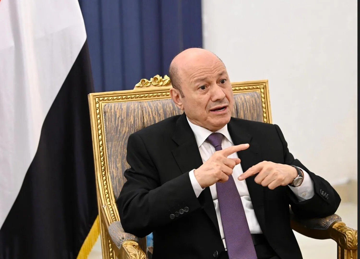 اليمن-العليمي-يدعو-واشنطن-إلى-موقف-أقوى-تجاه-التصعيد-الحوثي.jpg