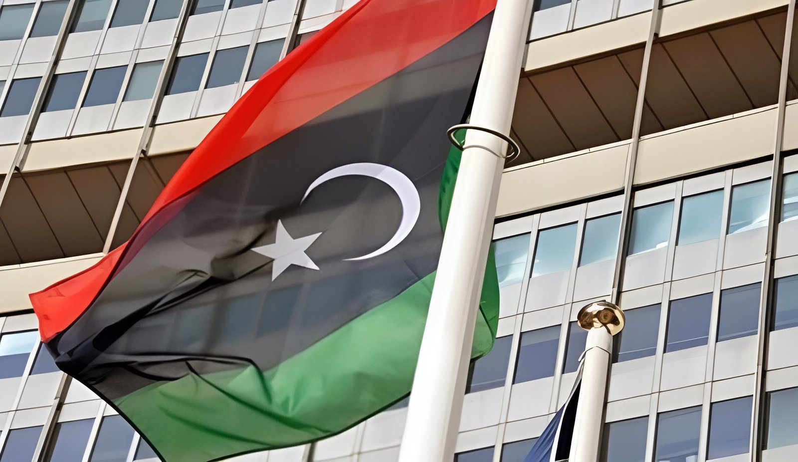 تحرك-ليبي-لضمان-علاج-مرضى-الأورام-في-مصر.jpg