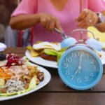 توقيت-وجباتك-قد-يؤثر-في-صحتك-وطول-عمرك.jpg