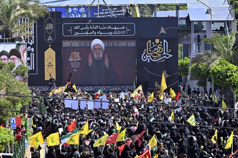 حزب-الله-ينفتح-على-سوريا-الجديدة-ويطلب-من-يلاقيه-في.jpg