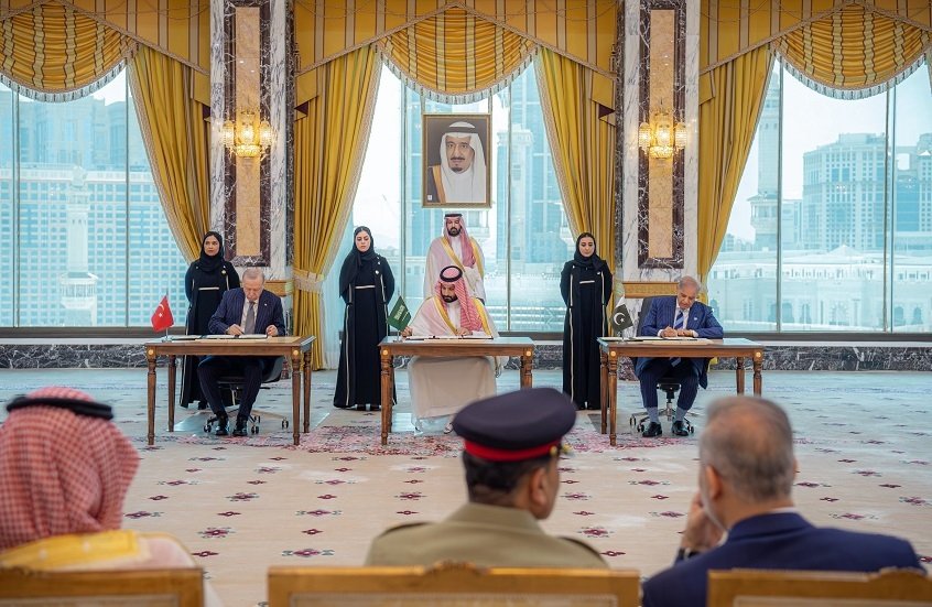 لماذا-غابت-مصر-عن-اتفاقية-مكة-للدفاع-المشترك؟-خبراء-يفسرون.jpg