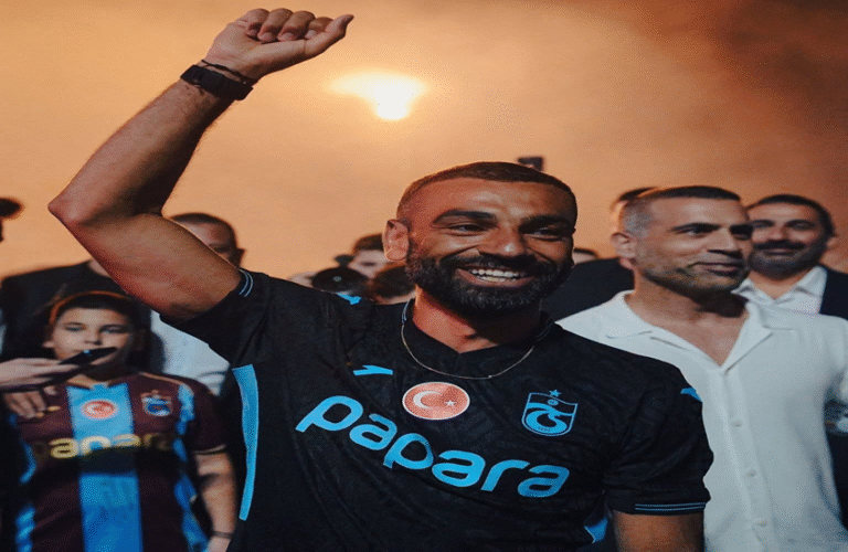 ليس-كرة-القدم-فقط-دبلوماسي-تركي-يعلق-على-انتقال-صلاح.png