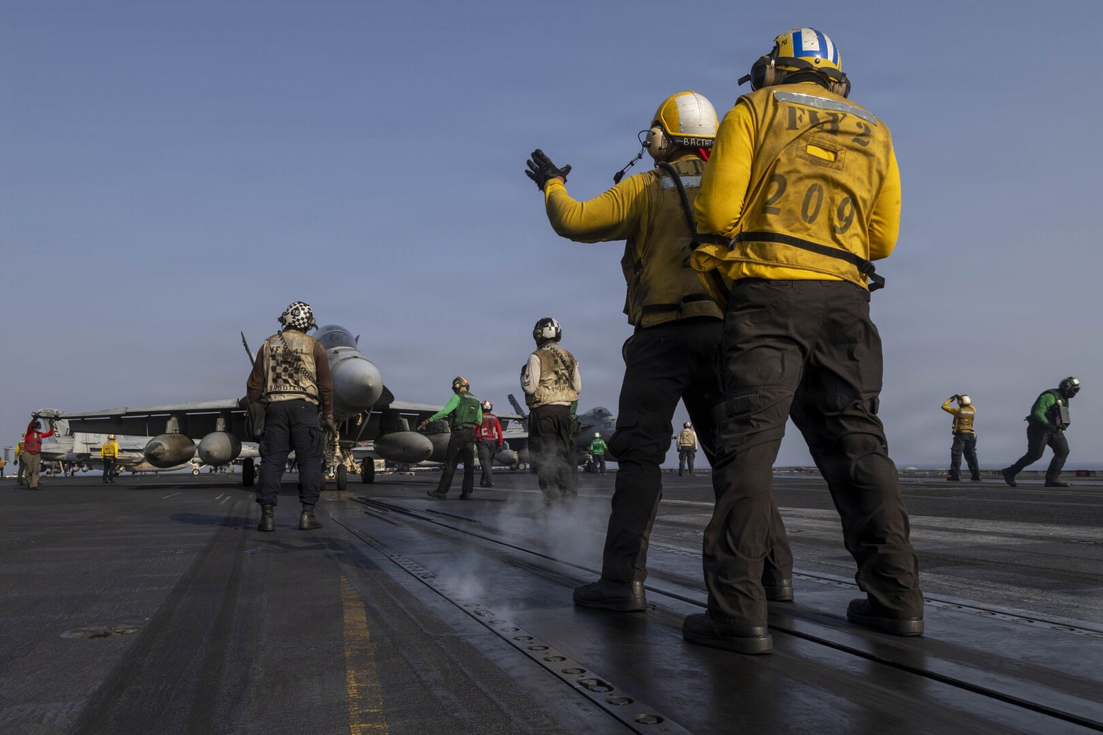 مطالب-بإقالة-هيغسيث-بعد-تقارير-عن-محاولات-انتحار-بحارة-يو.jpg