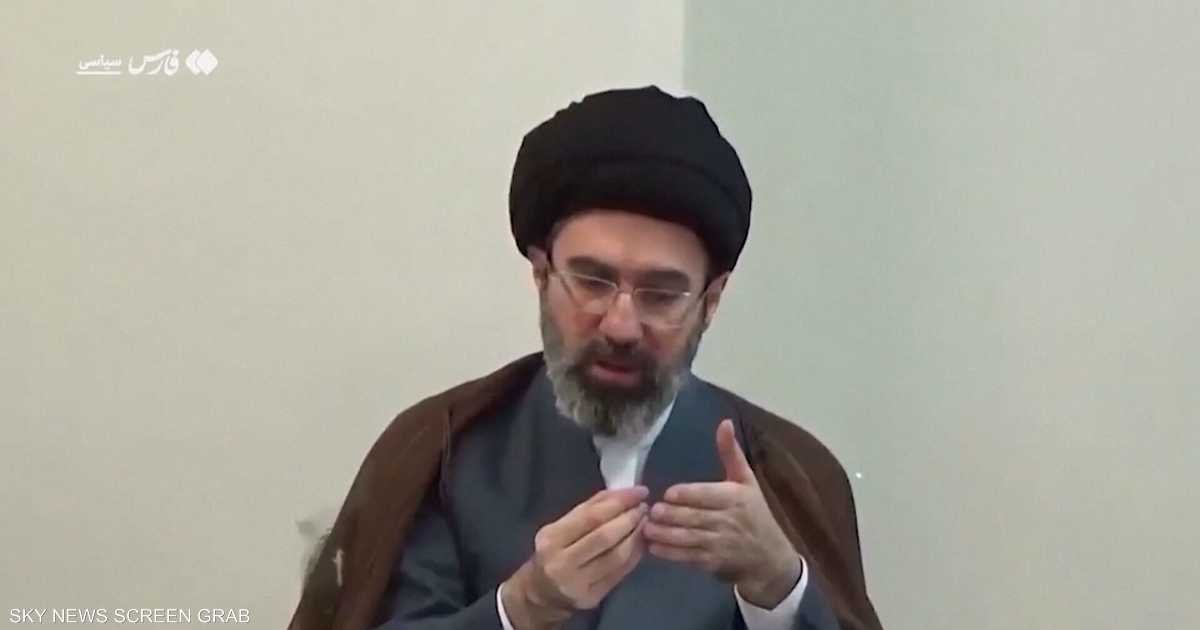 من-المرشد-والرئيس-إقرار-إيراني-بـخسائر-الاقتصاد.jpeg