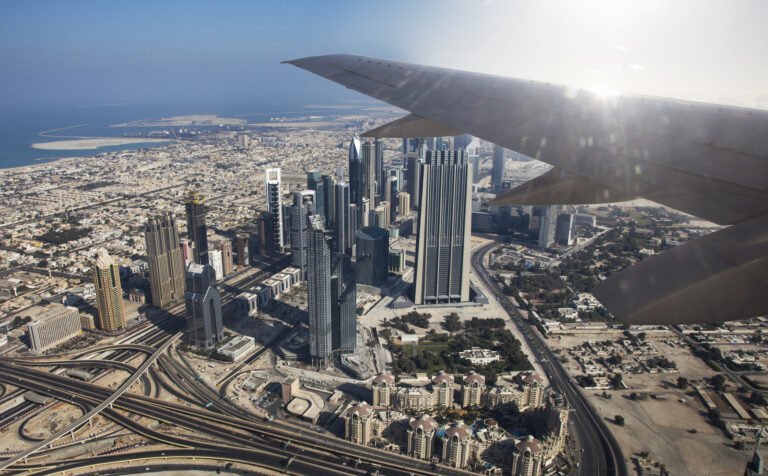 وقف-التبادل-التجاري-والمالي-مع-إيران-ما-دوافع-القرار-الإماراتي؟.jpg