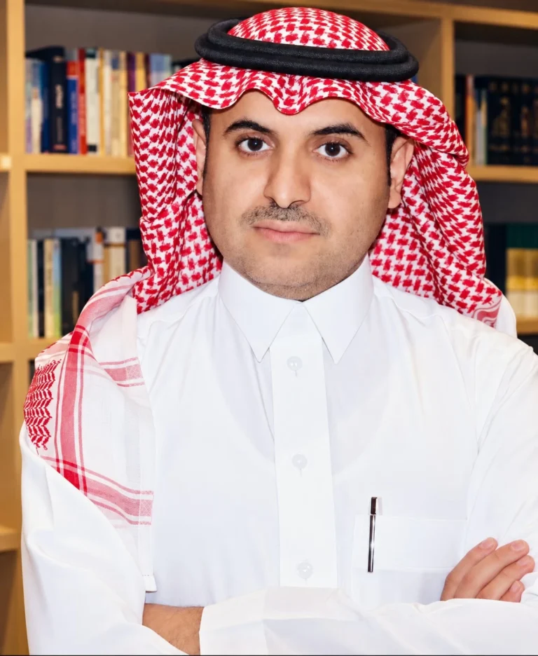 أداء-التاريخ-واستدعاء-الذات-دراسة-مرجعية-لصالح-زمانان-في-المسرح.webp.webp