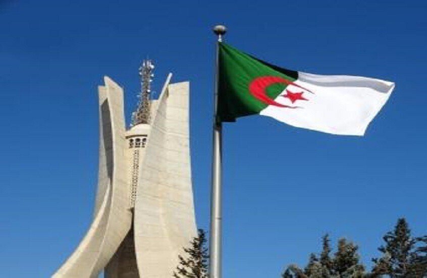 بعد-القطيعة-مع-أبوظبي-اتصال-بين-وزيري-خارجية-الجزائر-وسلطنة.jpg
