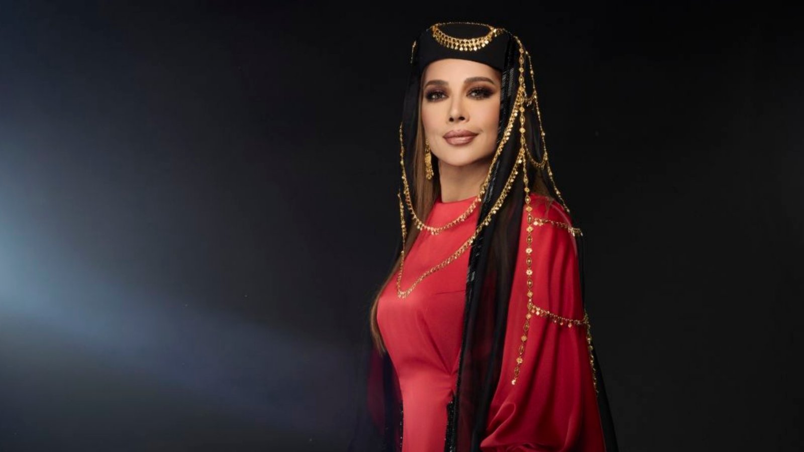 على-عتبة-دمشق-أصالة-تلم-شمل-السوريين-في-ألبوم-من.jpg