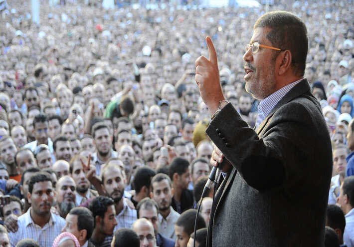 قيادي-سابق-بتنظيم-القاعدة-يفجر-مفاجأة-عن-مرسي-والظواهري-ماذا.jpg