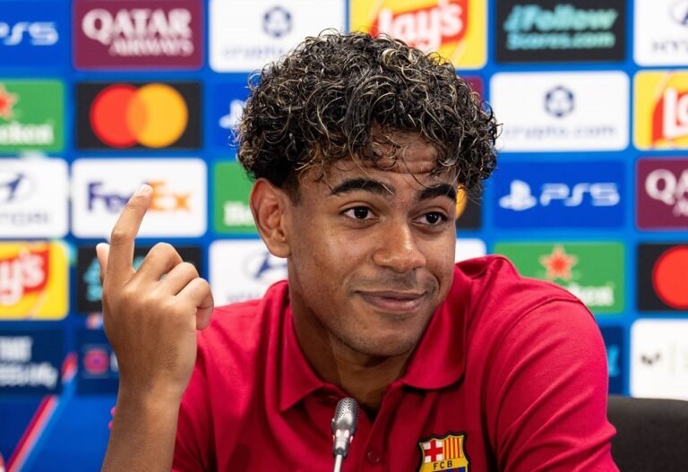 لامين-جمال-يفضل-التتويج-بدوري-أوروبا-على-الفوز-بالكرة-الذهبية.jpg