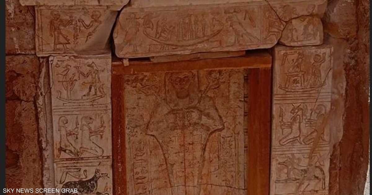 مقبرة-هرمية-من-العصر-الروماني-كشف-أثري-جديد-بالوادي-الجديد.jpg