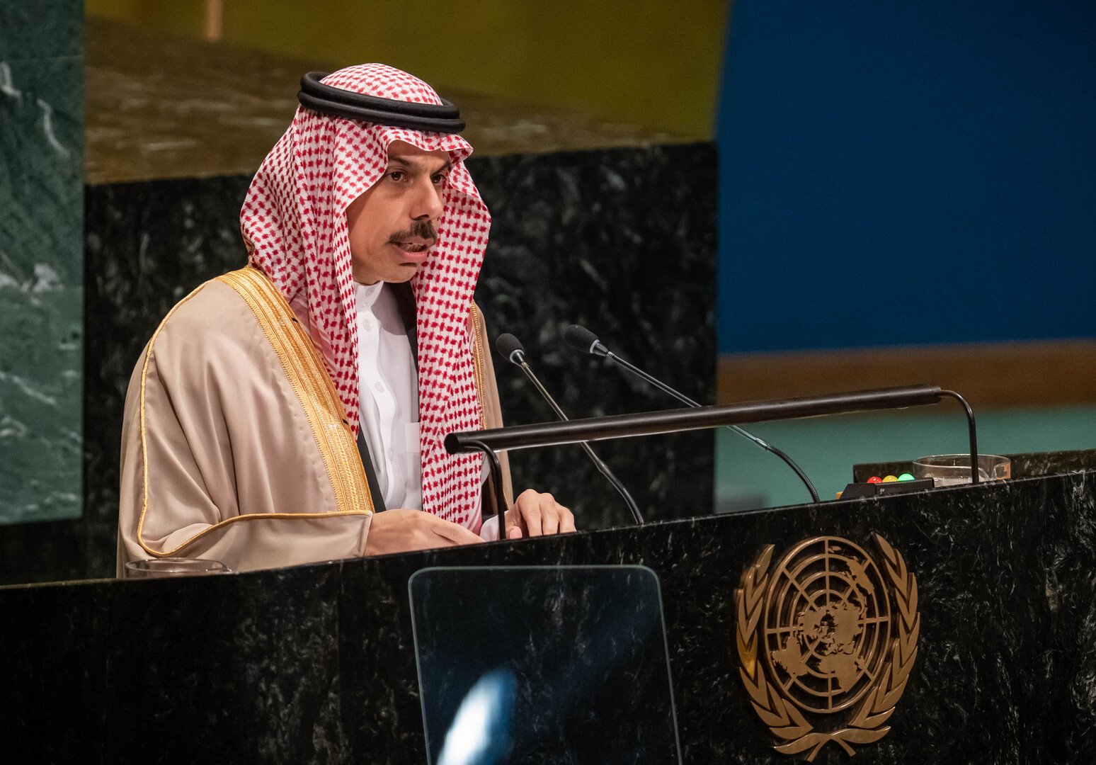 وزير-الخارجية-السعودي-أمن-الخليج-جزء-من-أمن-العالم-وعودة.jpg