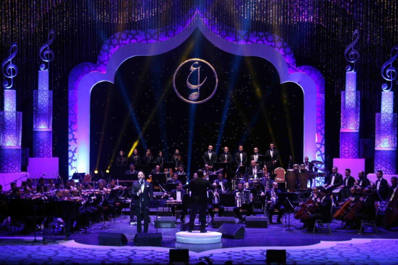 استقالة-رئيس-الأوبرا-المصرية-وانسحاب-الفنانين-تصريح-عن-فلوس-دول.jpg