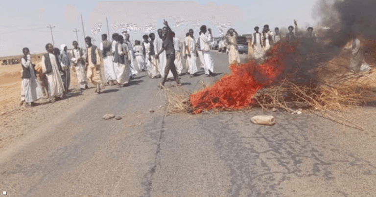 السودان-احتجاجات-في-مناطق-سيطرة-الجيش-وشلل-في-الأسواق.png