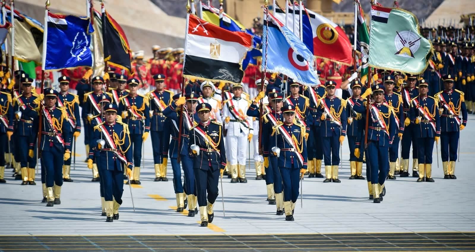 بعد-تصريحات-السيسي-خبير-قانوني-يوضح-شرعية-تدخل-مصر-عسكريا.jpg