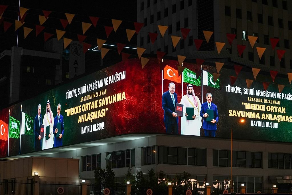 حزب-أردوغان-يتهم-المعارضة-التركية-بنشر-أكاذيب-واستفزازات-عن-حلف.jpg