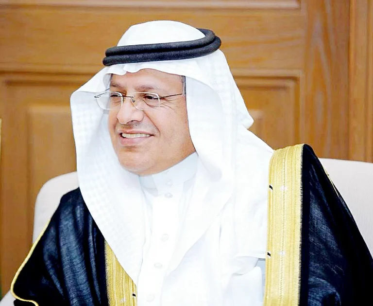 محمد-عابس-لولا-سوء-الإدارة-لما-تركتُ-الإذاعة-أخبار.webp.webp
