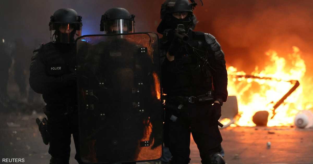 نهب-وحرق-توقيف-نحو-2000-شخص-في-احتجاجات-فرنسا.JPG