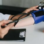 هل-يمكن-علاج-ضغط-الدم-من-الأذن؟.jpg